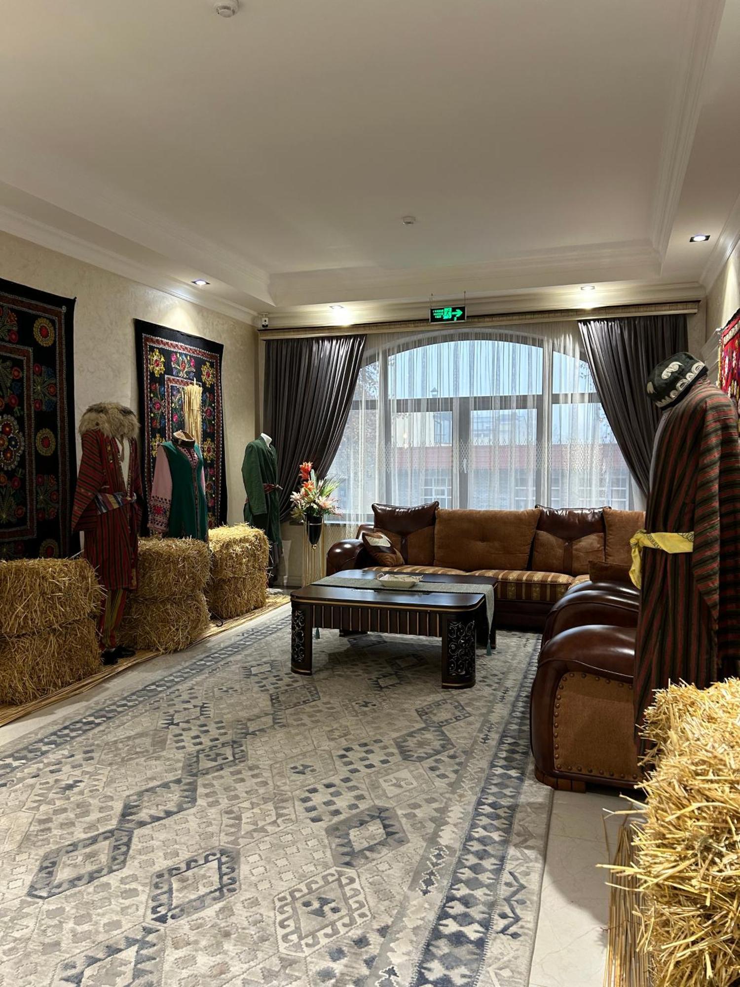 Al Madina Hotel Самарканд Экстерьер фото